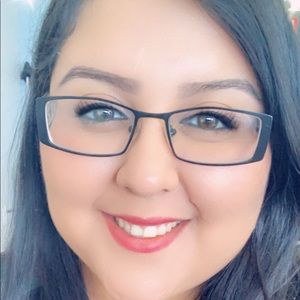 Meet your Posher, Dora